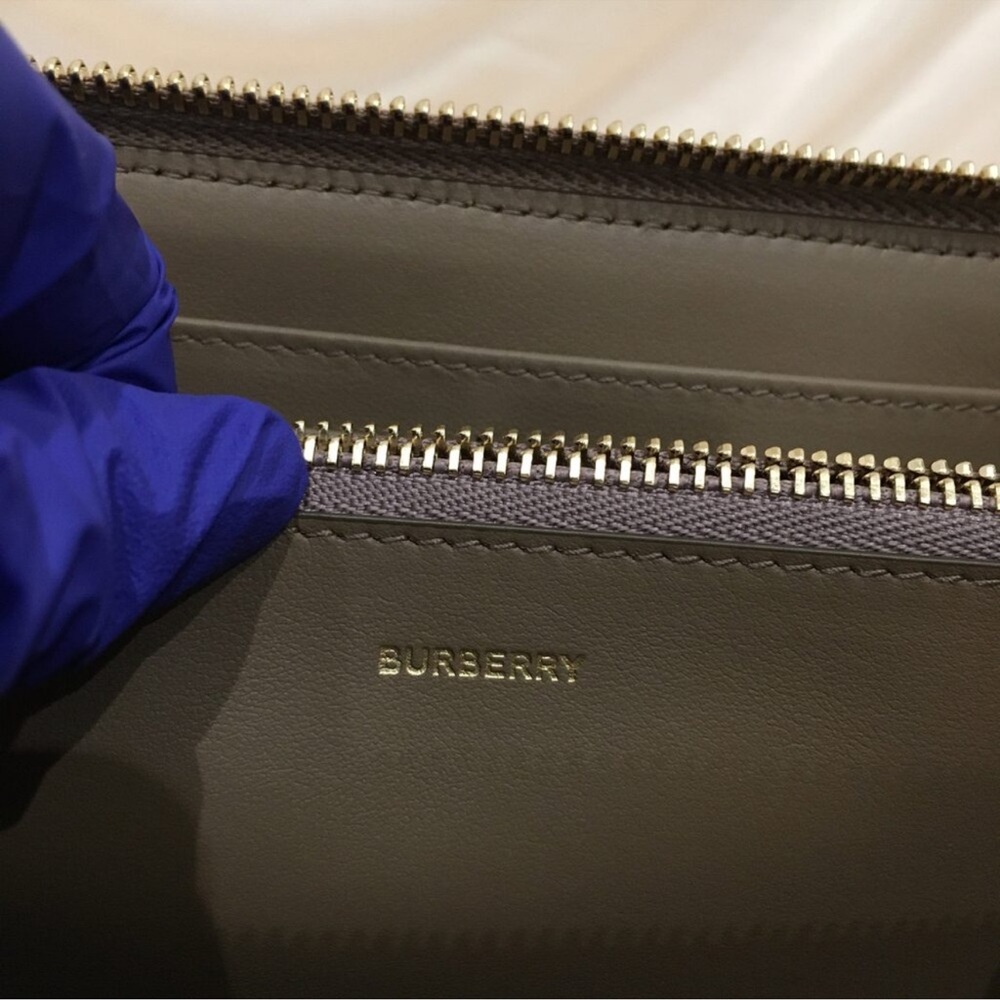 NWOT Burberry Brown Purple Long Leather Wallet - Picture 8 of 10